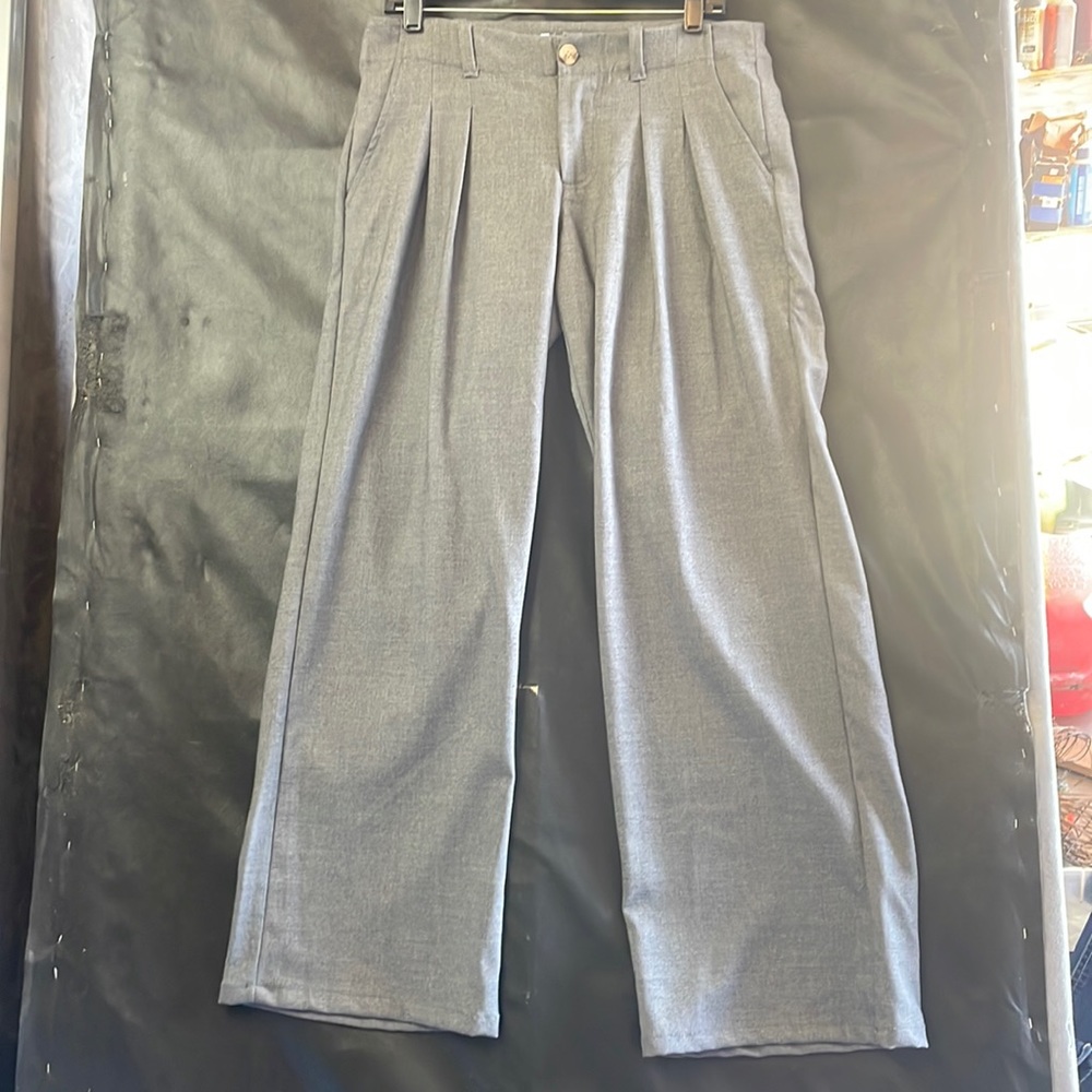 NWT Urban Outfitters High Rise Pants! Size 4
